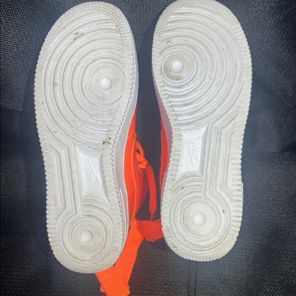 Nike - Picture 8 of 8